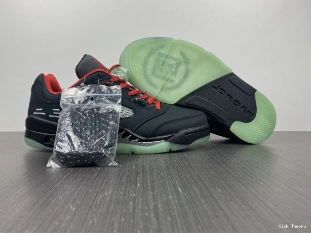 Kick Theory 5 Air Retro DM4640-036 Anthracite Jordan 0810